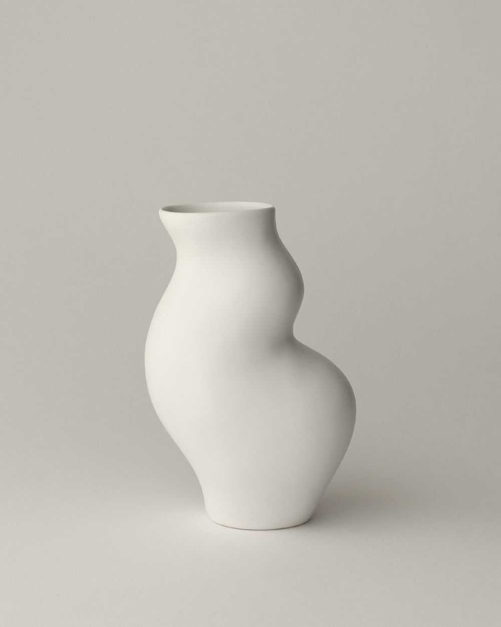 바디베이스03 (화이트) - Jihye Lee/loamarchive 이지혜/롬아카이브 - CAVA LIFE