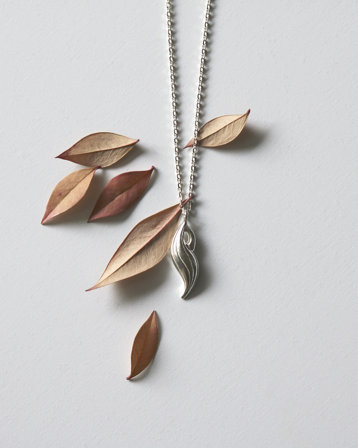 leaf necklace - Next Green Door - CAVA LIFE