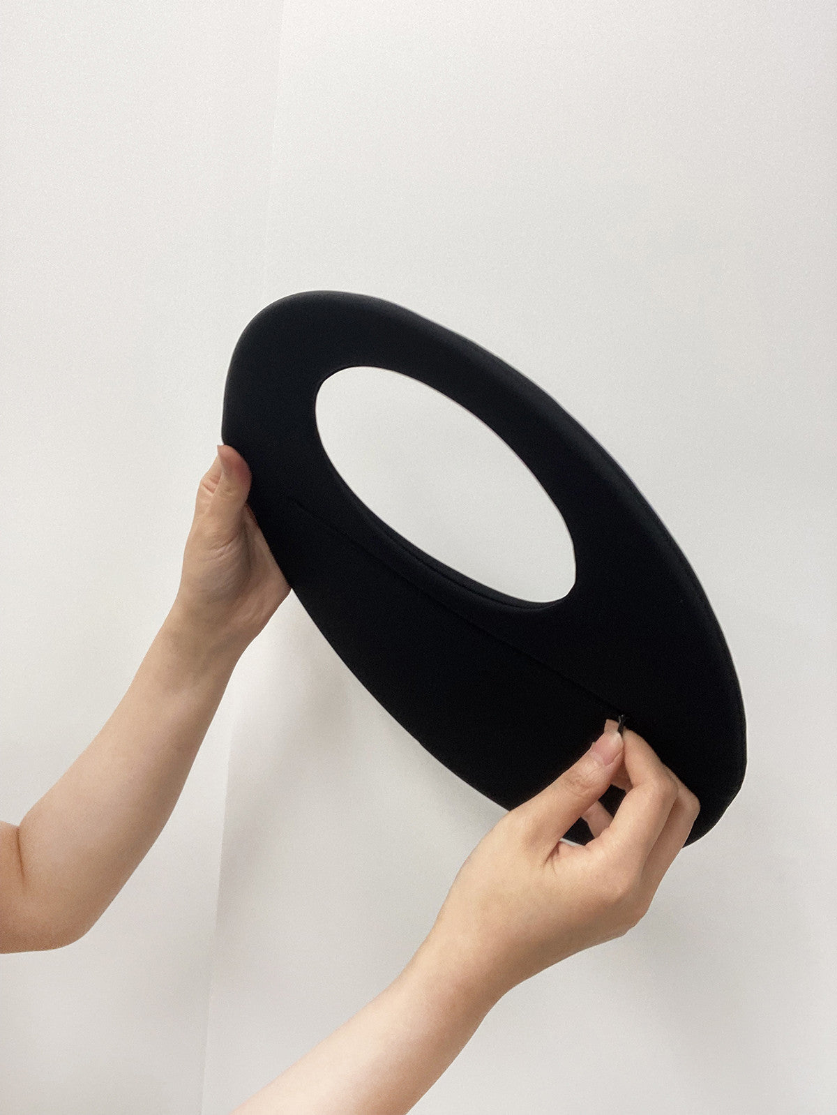 The O bag_black - SUN WOO 선우 - CAVA LIFE