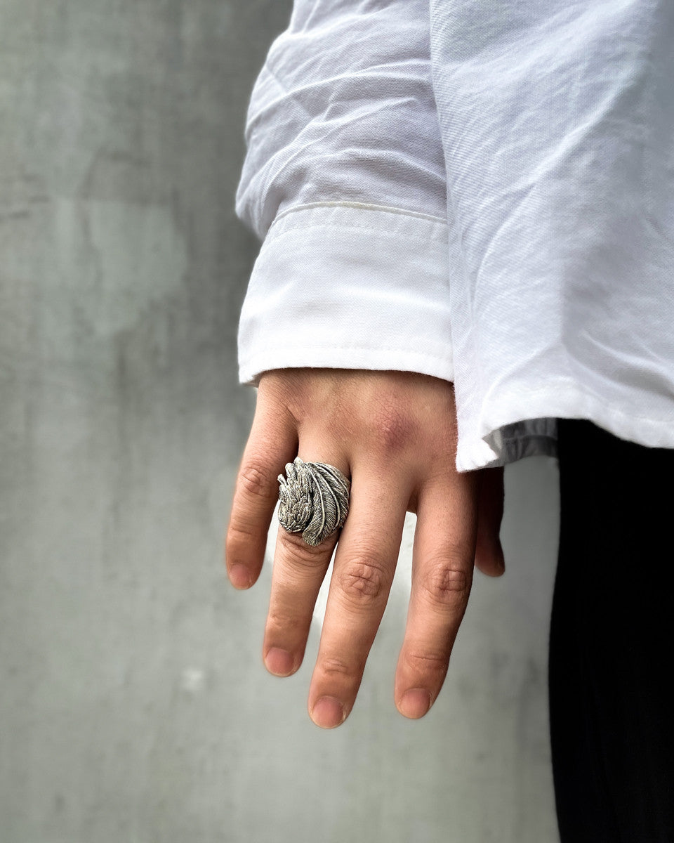 깃털과 날개.[ ring ] - O-DAE - CAVA LIFE