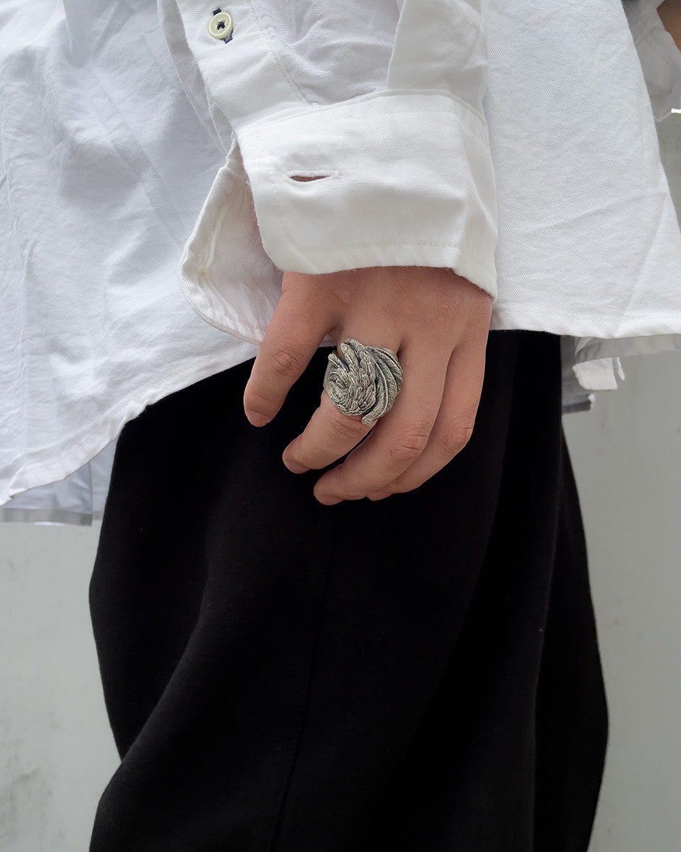 깃털과 날개.[ ring ] - O-DAE - CAVA LIFE