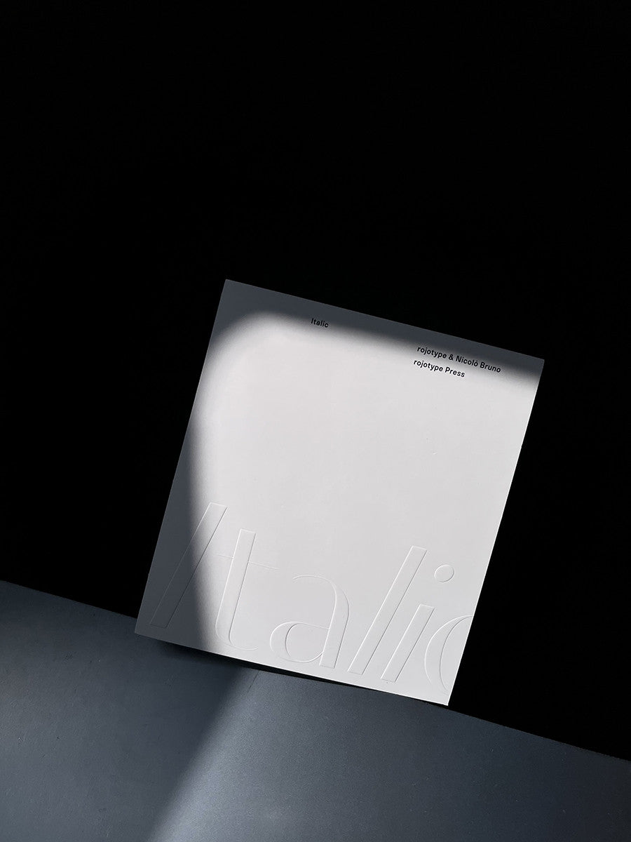 Italic - rojotype 로호타입 - CAVA LIFE