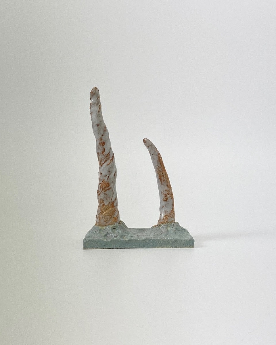 대지 위 두개의 뿔 - khoikos 코이코스 - CAVA LIFE