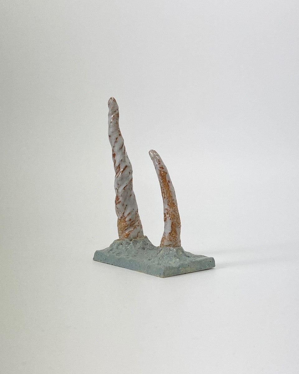 대지 위 두개의 뿔 - khoikos 코이코스 - CAVA LIFE