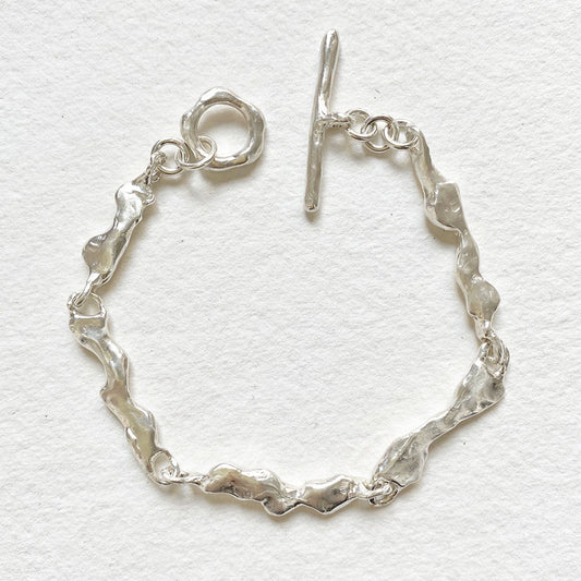 carved bracelet - MIDLIG 미드리그 - CAVA LIFE