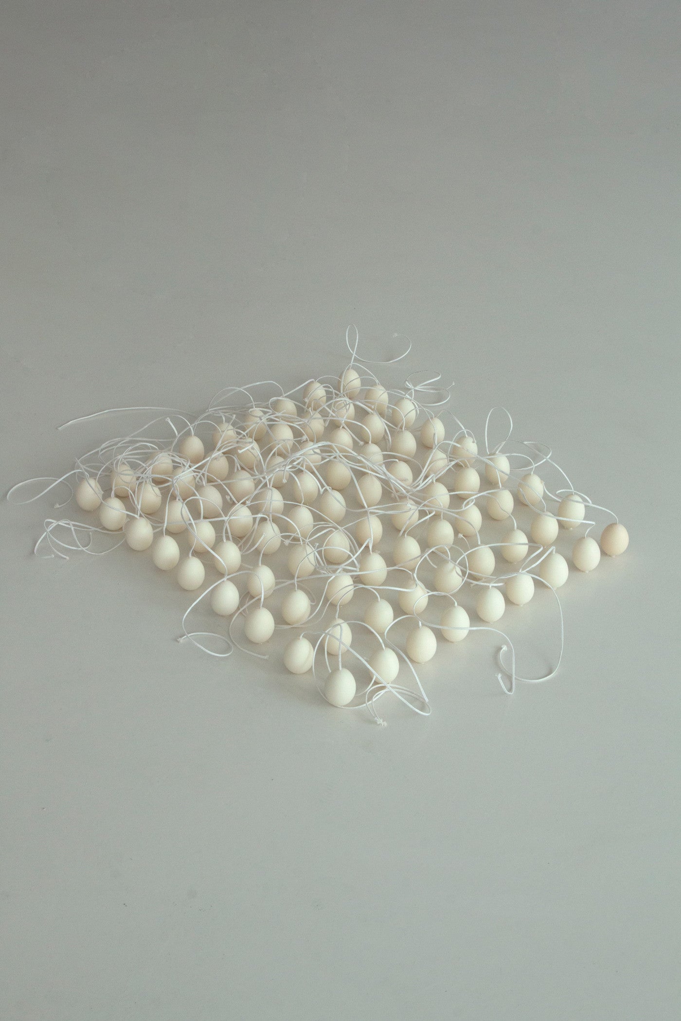 Hen Egg Candle - MUSEUM ARCHIVE 뮤지엄 아카이브 - CAVA LIFE