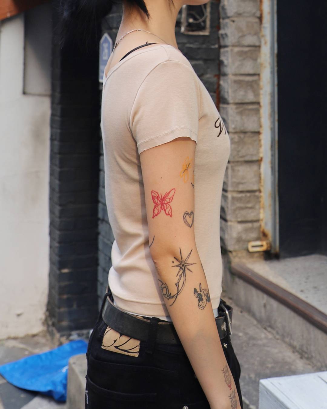 SO WHAT Half Sleeve T-shirt (BEIGE)