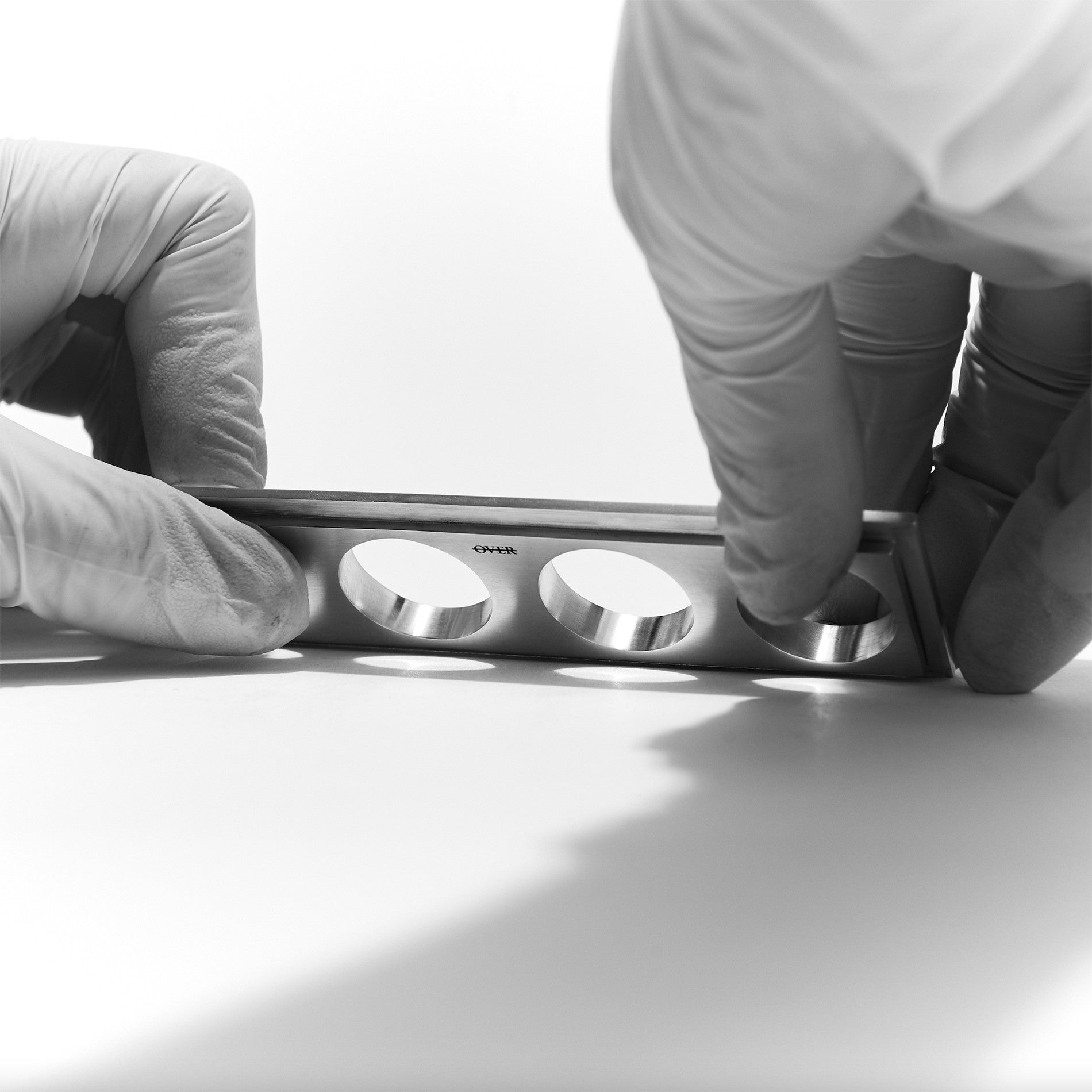 Bold line solid quad ring - OVERTHELINE 오버더라인 - CAVA LIFE