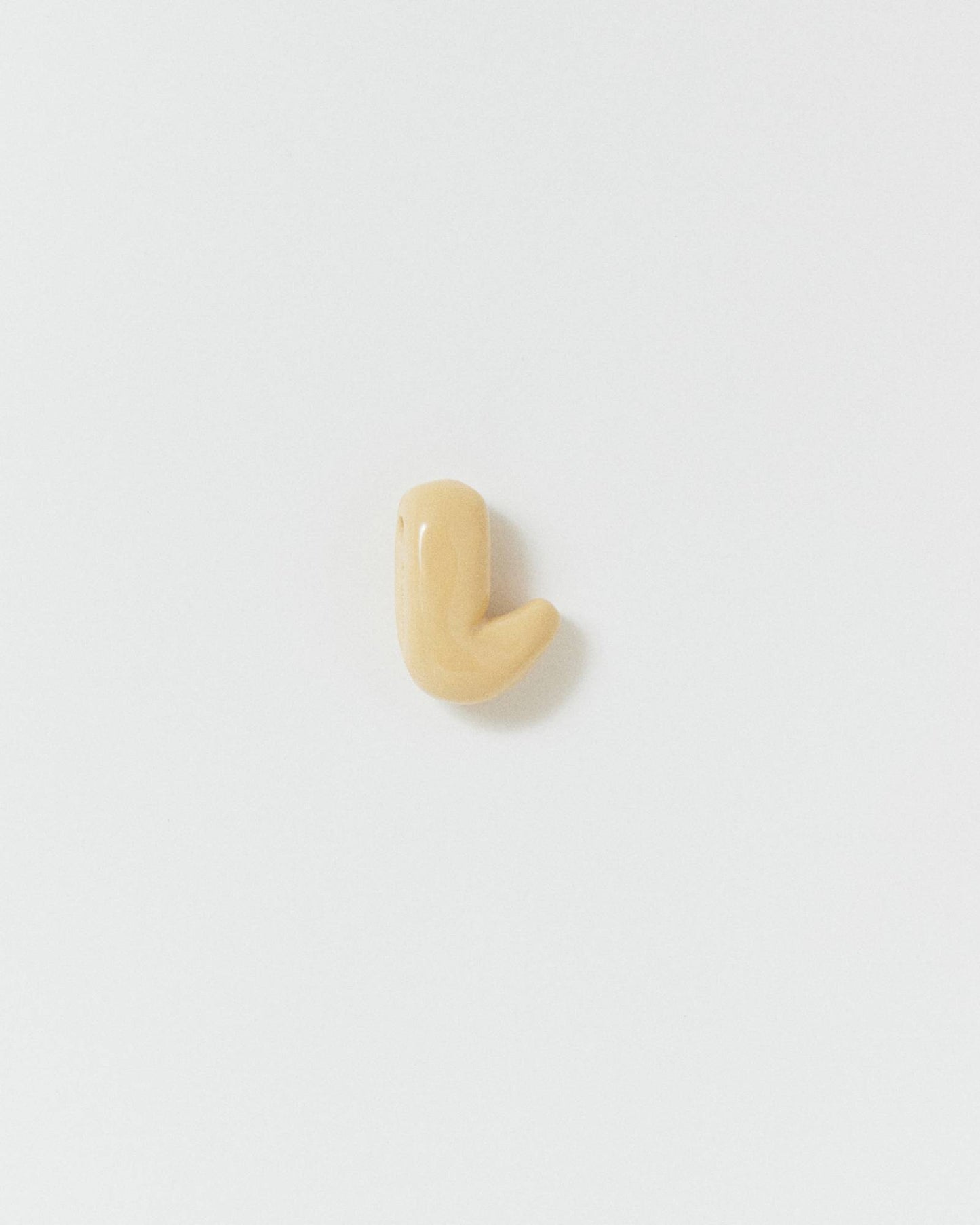 Hanger 03 - Sung Hyeju 성혜주 - CAVA LIFE