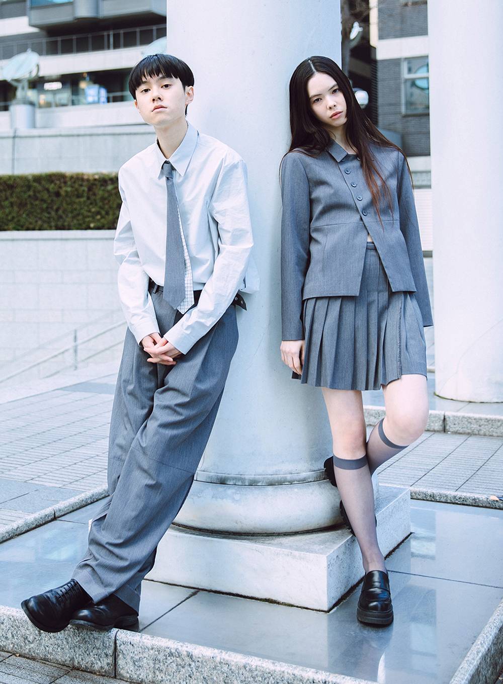 DOUBLE-BUTTON JACKET / GRAY