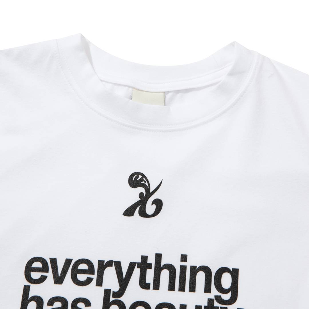 BEAUTY symbol Crop T-Shirt (WHITE) - KRUCHI 크루치 - CAVA LIFE