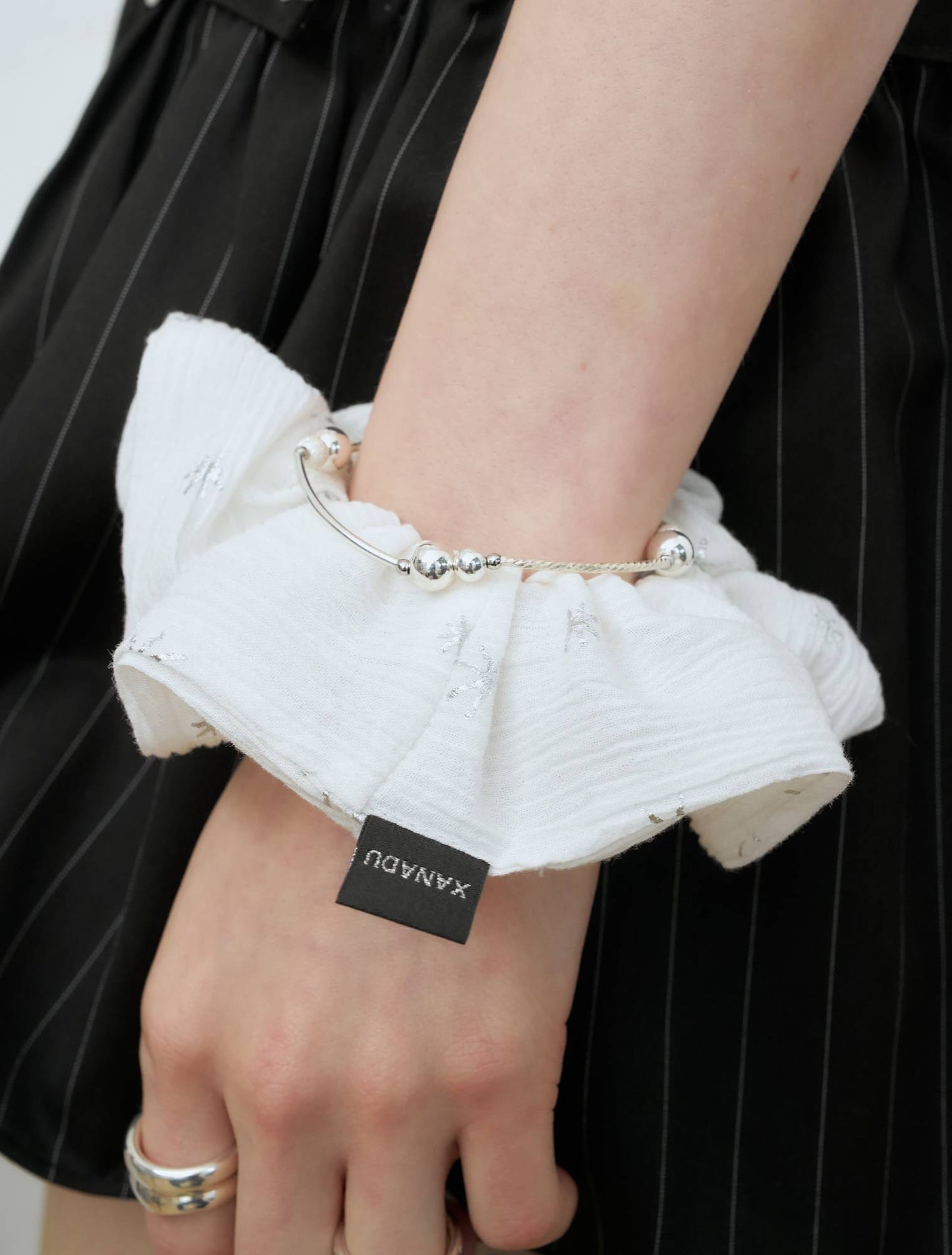 SPARKLE SCRUNCHIE_WHITE