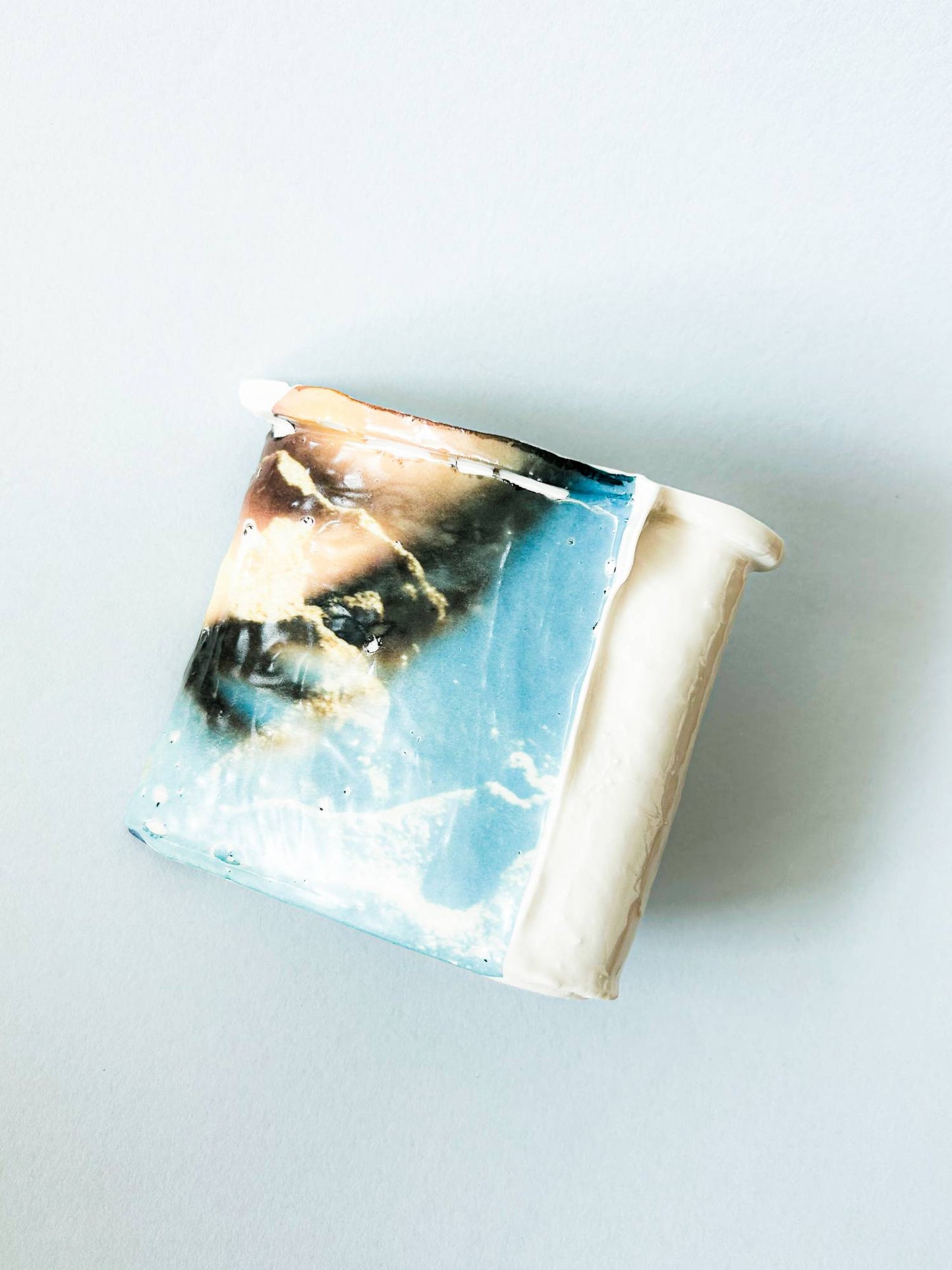 Edge Vase Artist Edition - Sera Oh No.3