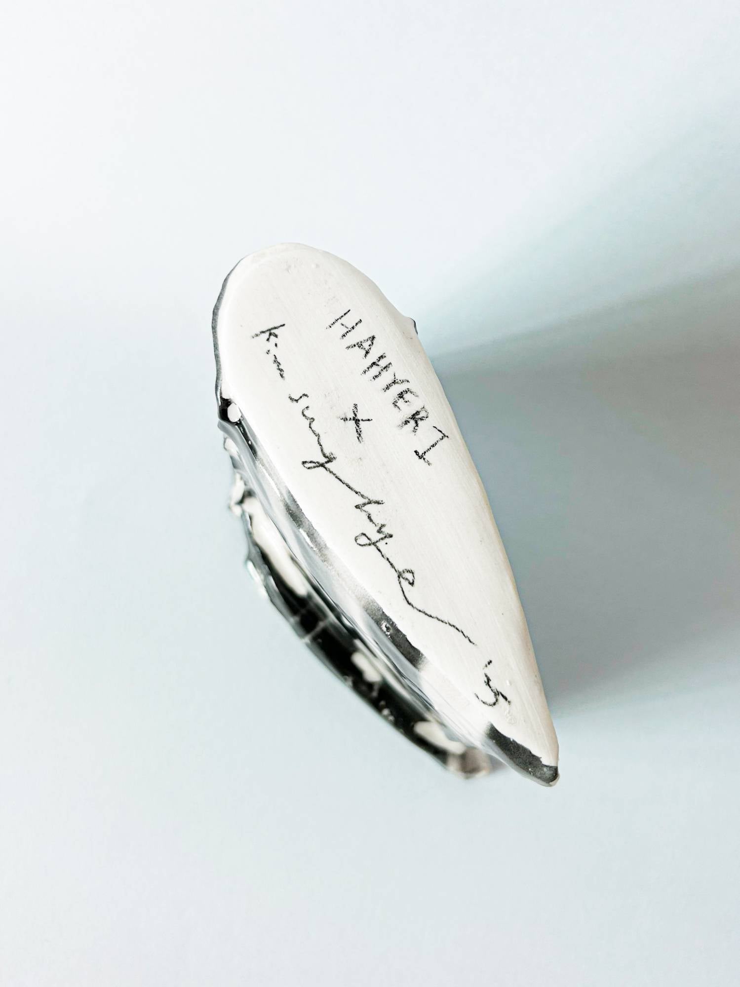 Edge Vase Artist Edition - HAHYERI No.2