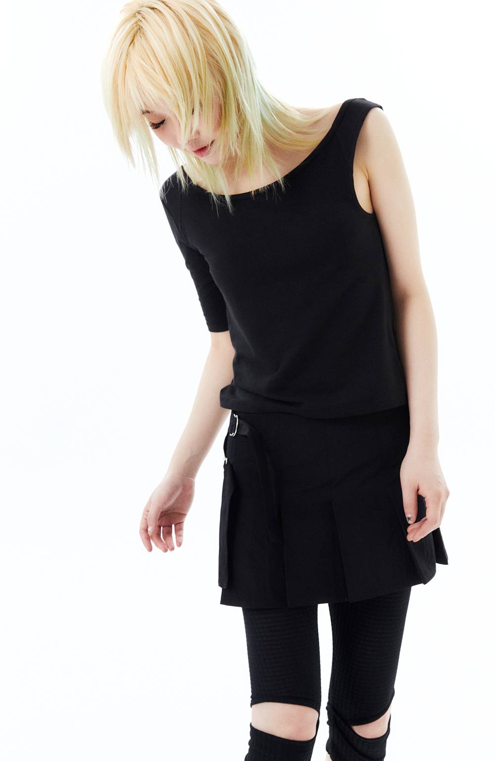 2 IN 1 LAYERED TOP / BLACK