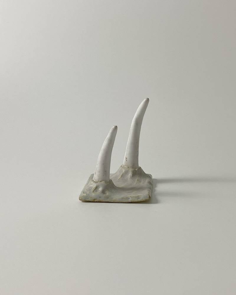 대지 위 두개의 뿔 (Sky grey) - khoikos 코이코스 - CAVA LIFE