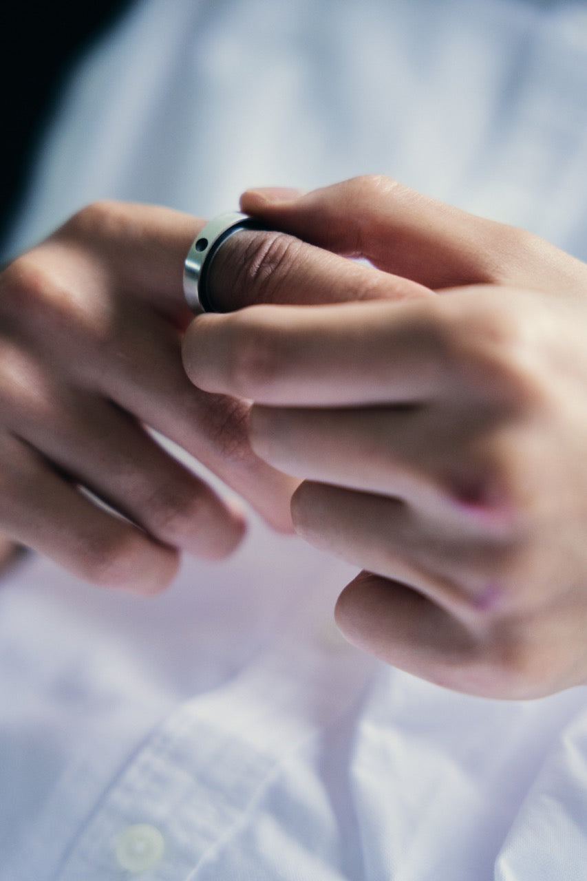 Double Void ring - OVERTHELINE 오버더라인 - CAVA LIFE