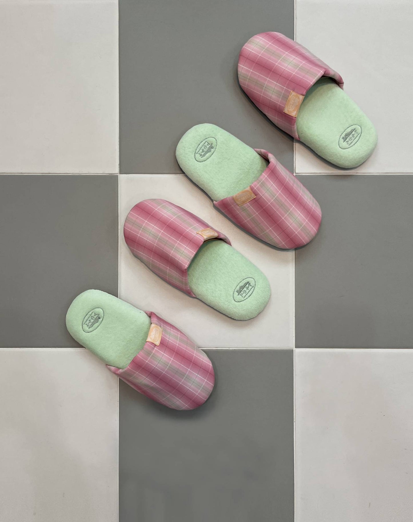 Cutie Check Room Shoes (Pink check + mint) M size (220-250)