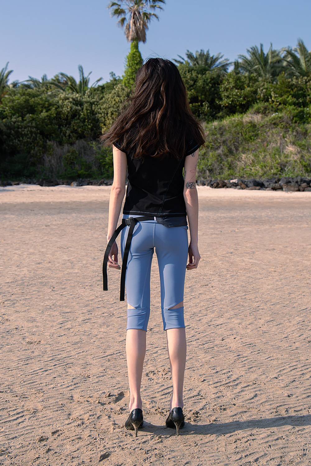 SLIT CUFFED LEGGINGS / BLUE