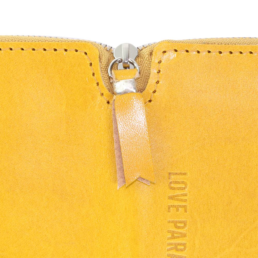 STUD WALLET - YELLOW