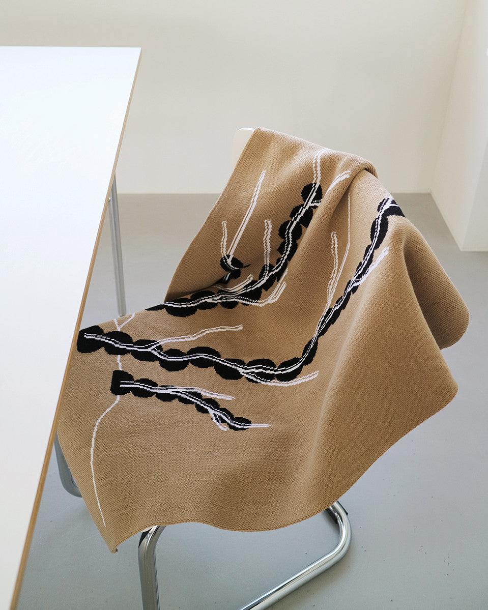 blooming fruit blanket - Object Gangmul 오브젝트 강물 - CAVA LIFE