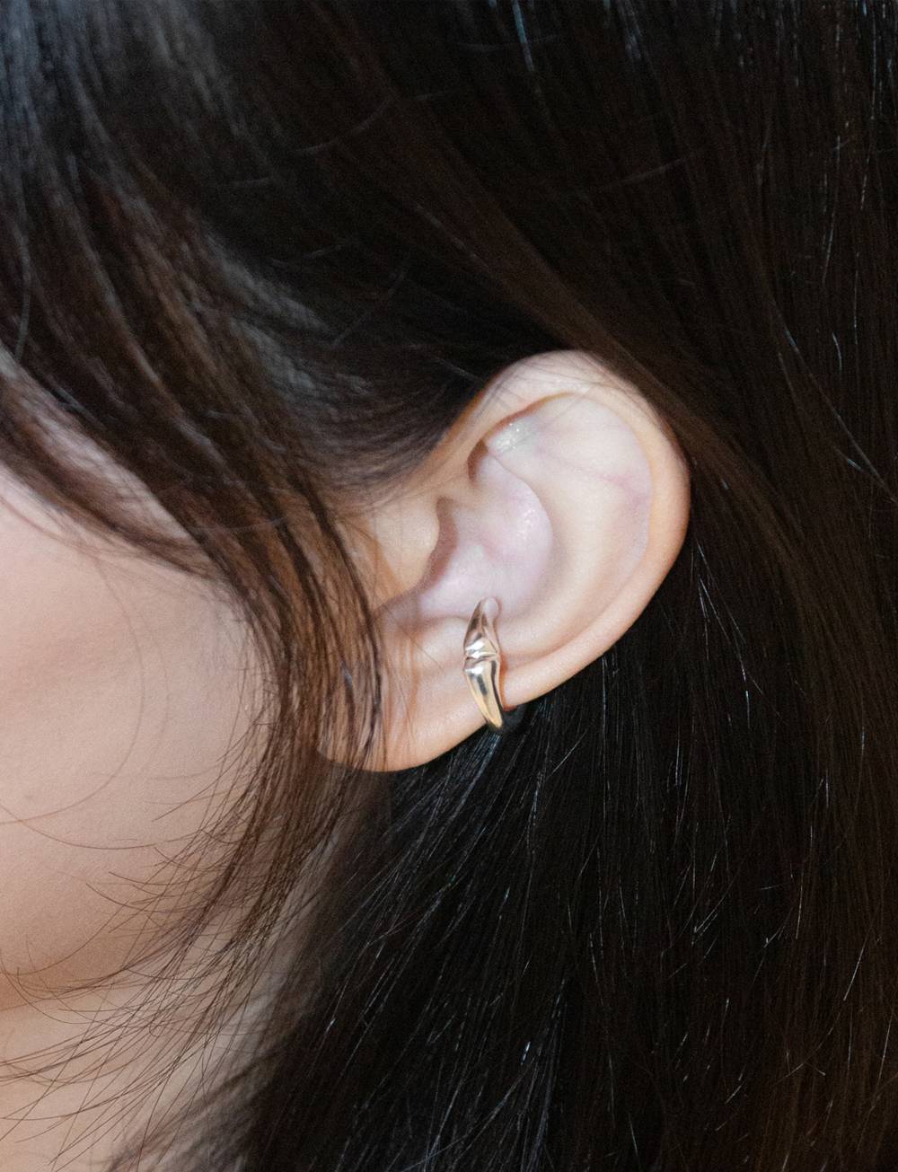 bold bone earcuff