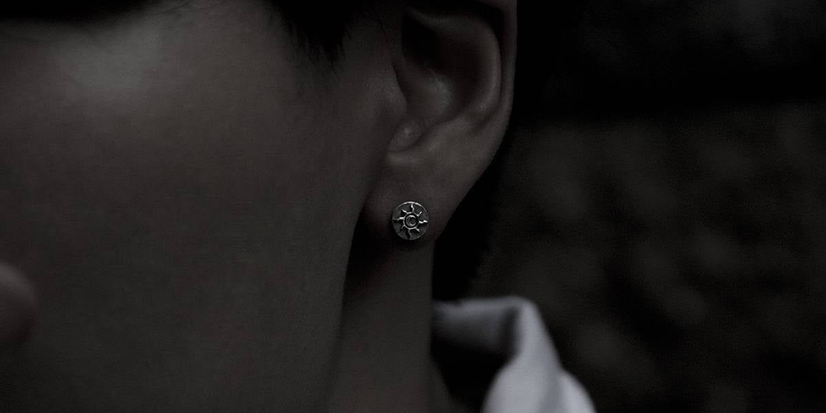 호루스 7mm 유화 원 귀걸이 - Sekhmet 세크메트 - CAVA LIFE