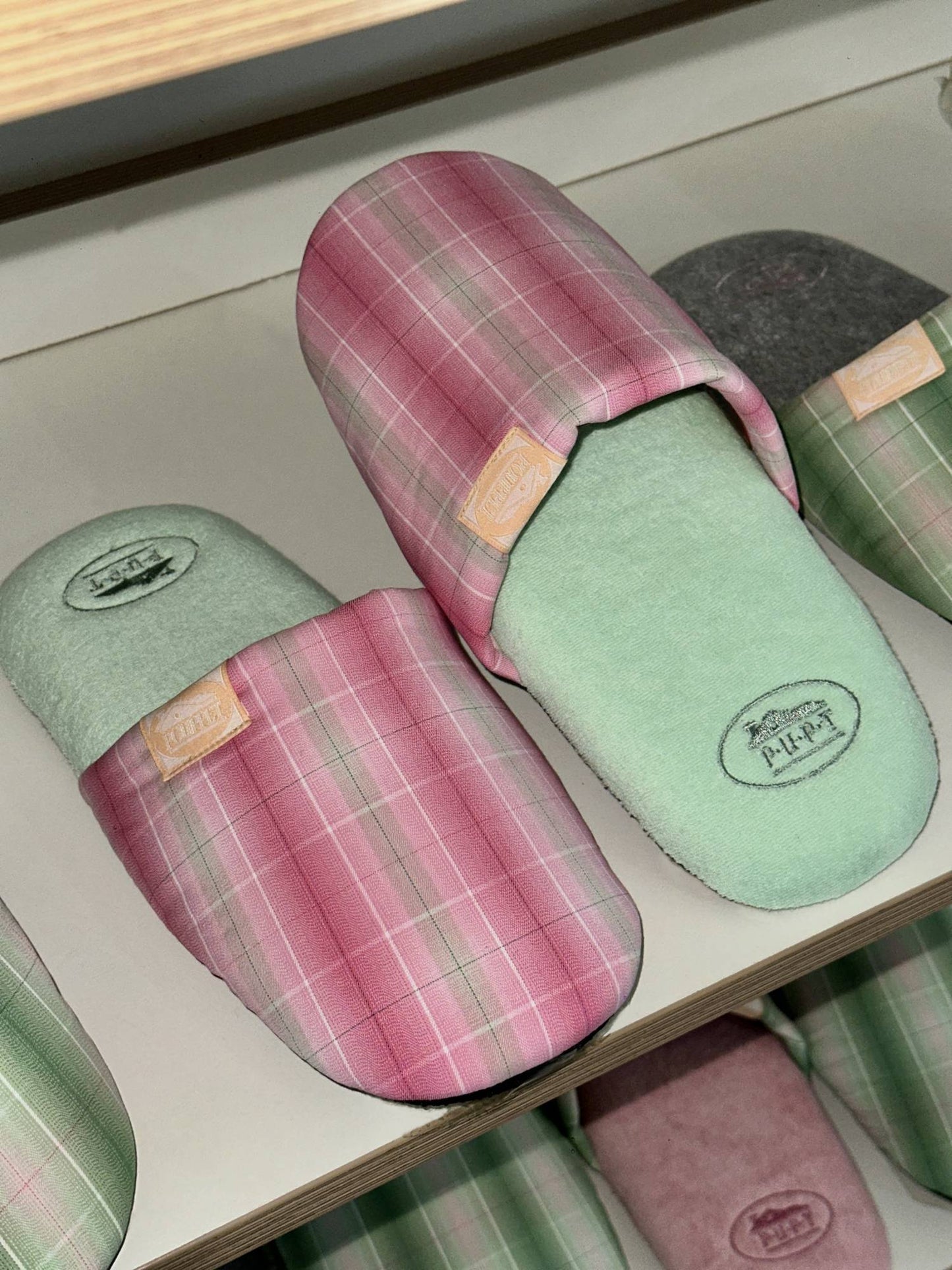 Cutie Check Room Shoes (Pink check + mint) M size (220-250)