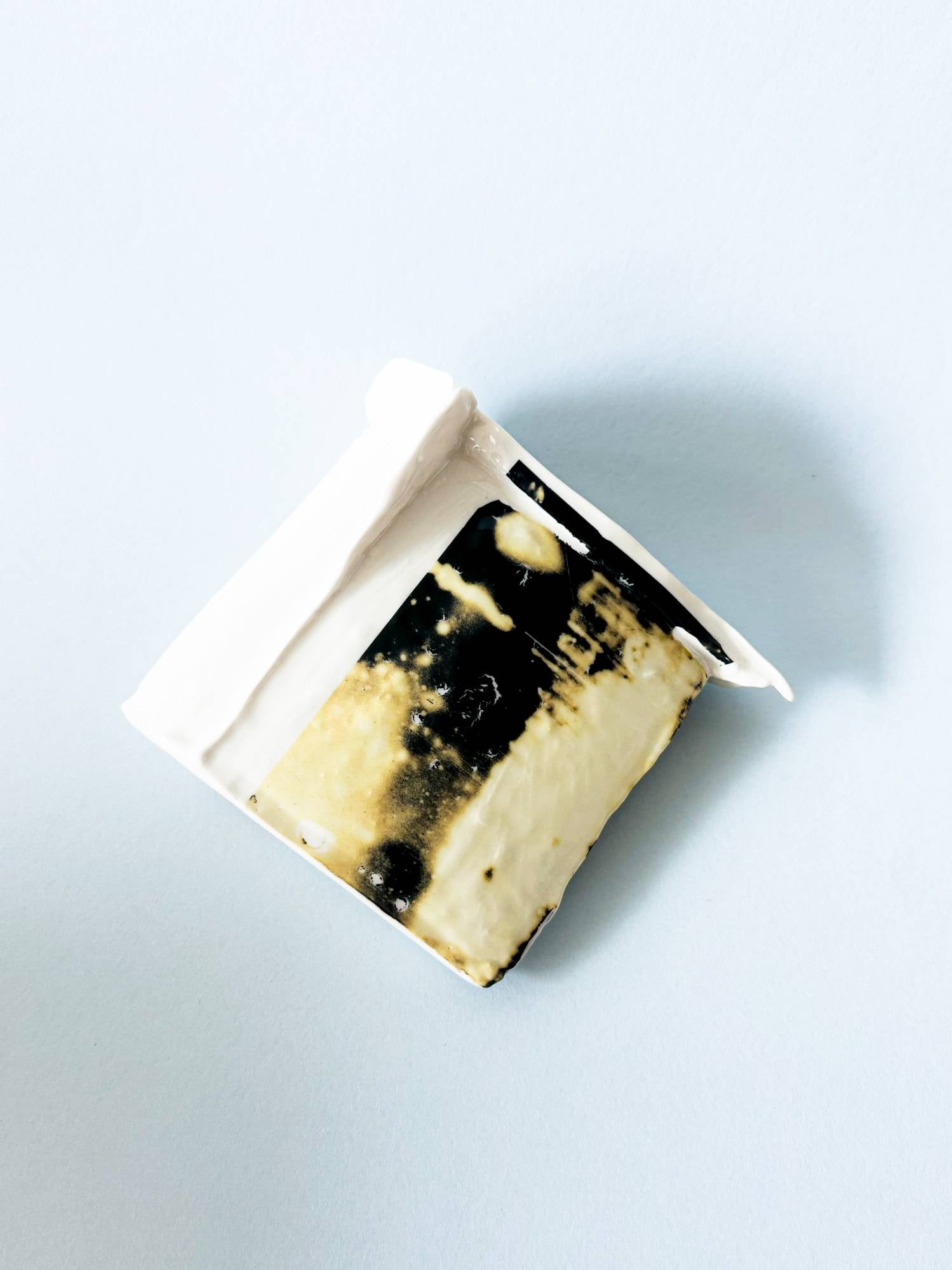 Edge Vase Artist Edition - Sera Oh No.1