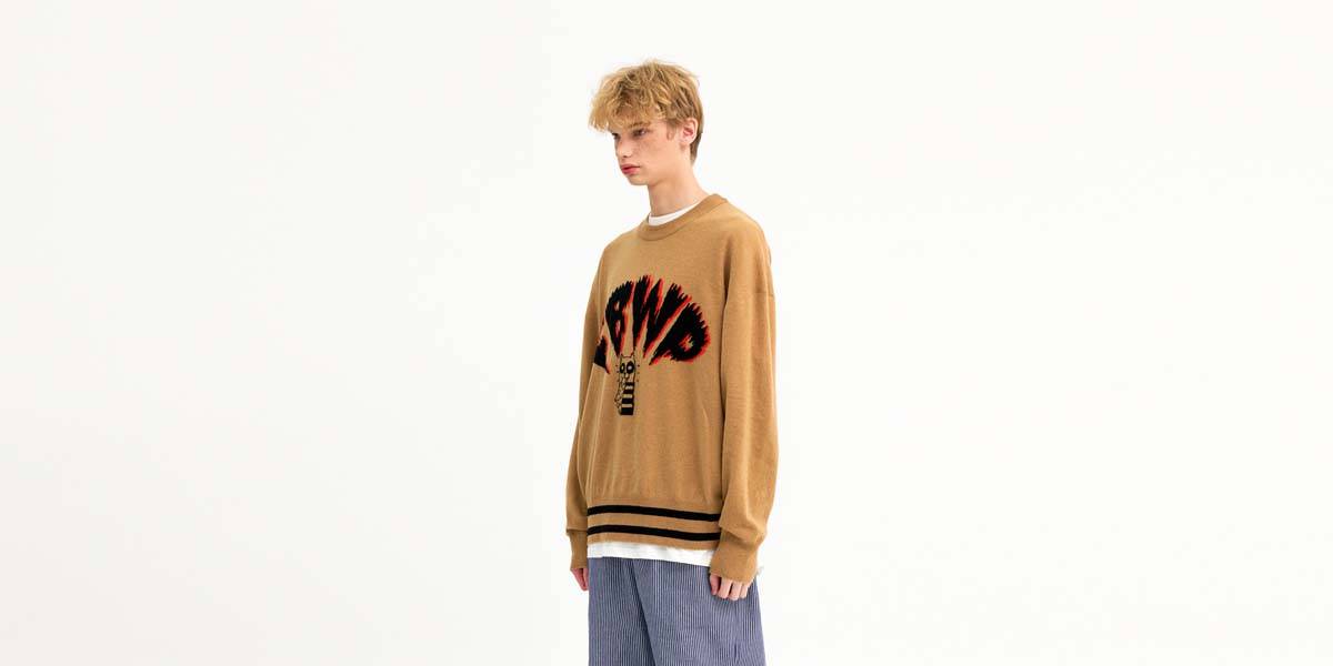 PUKING DOG KNIT SWEATER