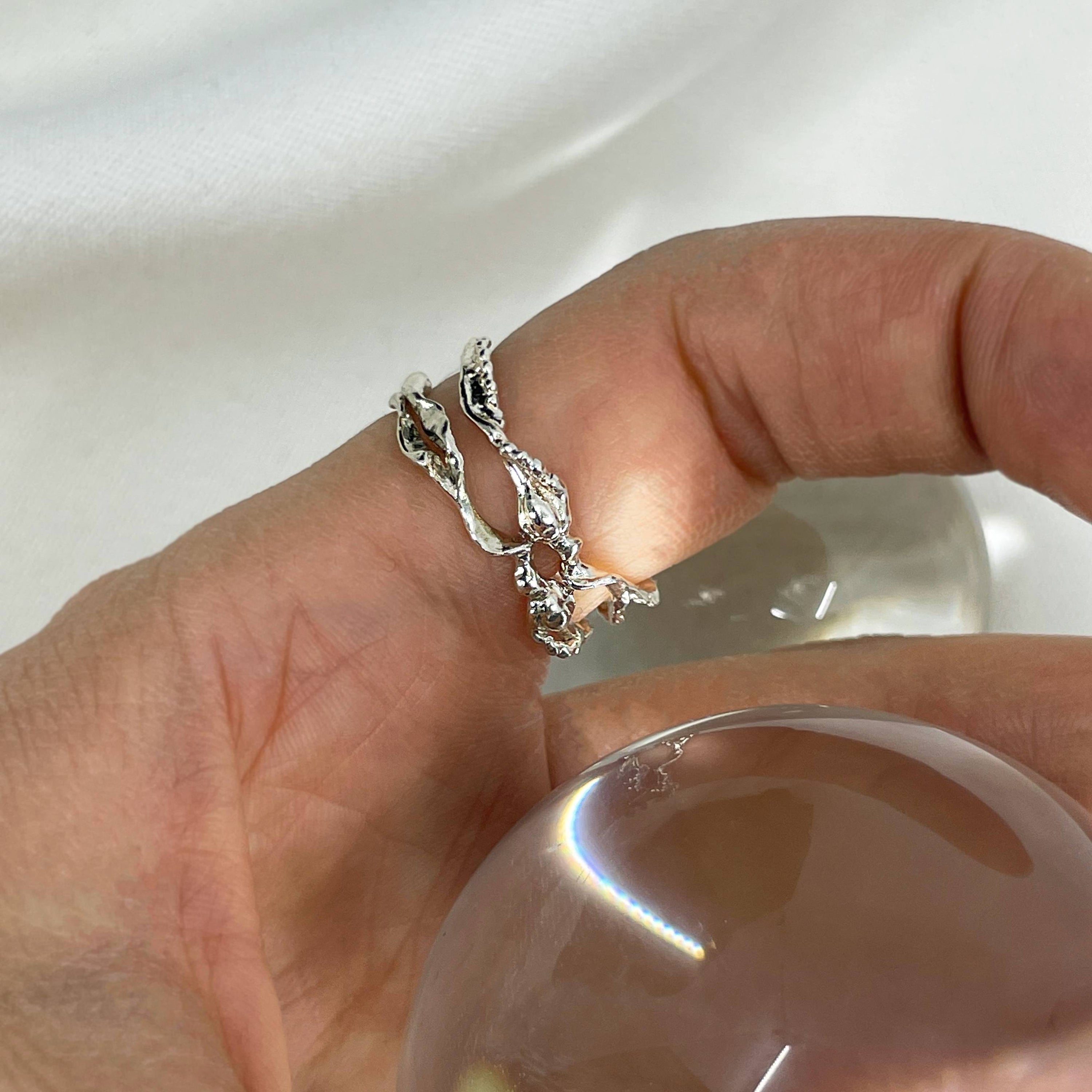 Structure of Water - [M_M] [믐] - CAVA LIFE