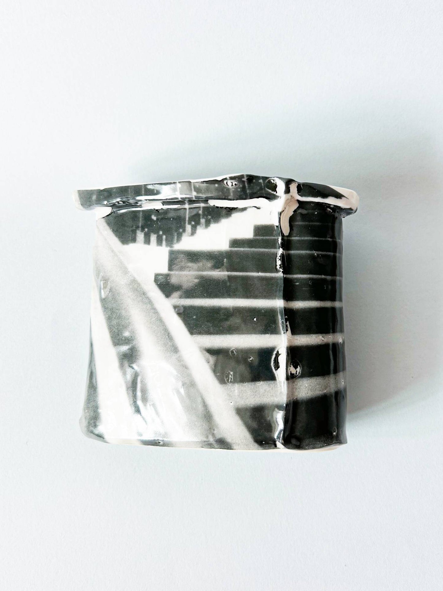 Edge Vase Artist Edition - HAHYERI No.2