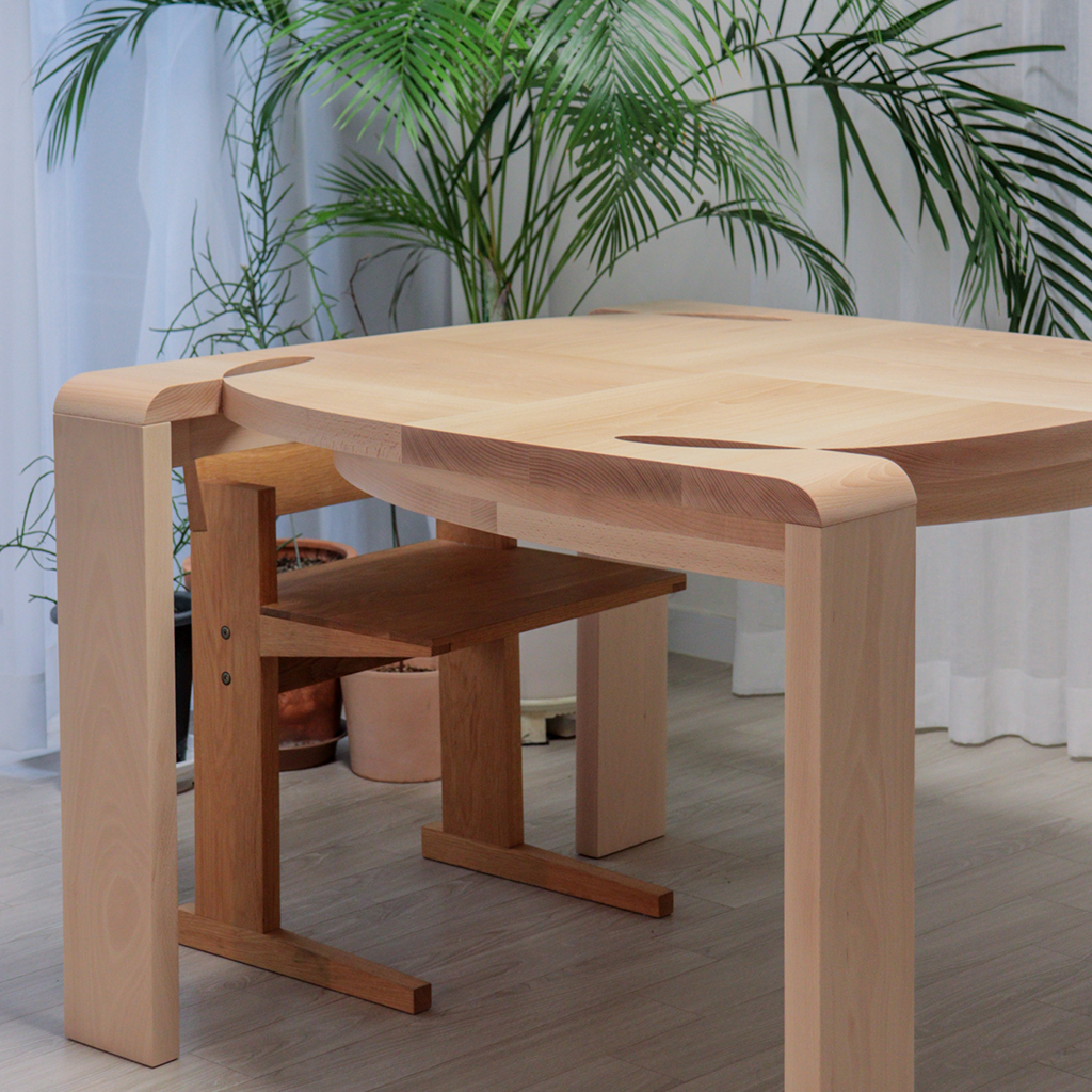 Curly Dining Table | Beech