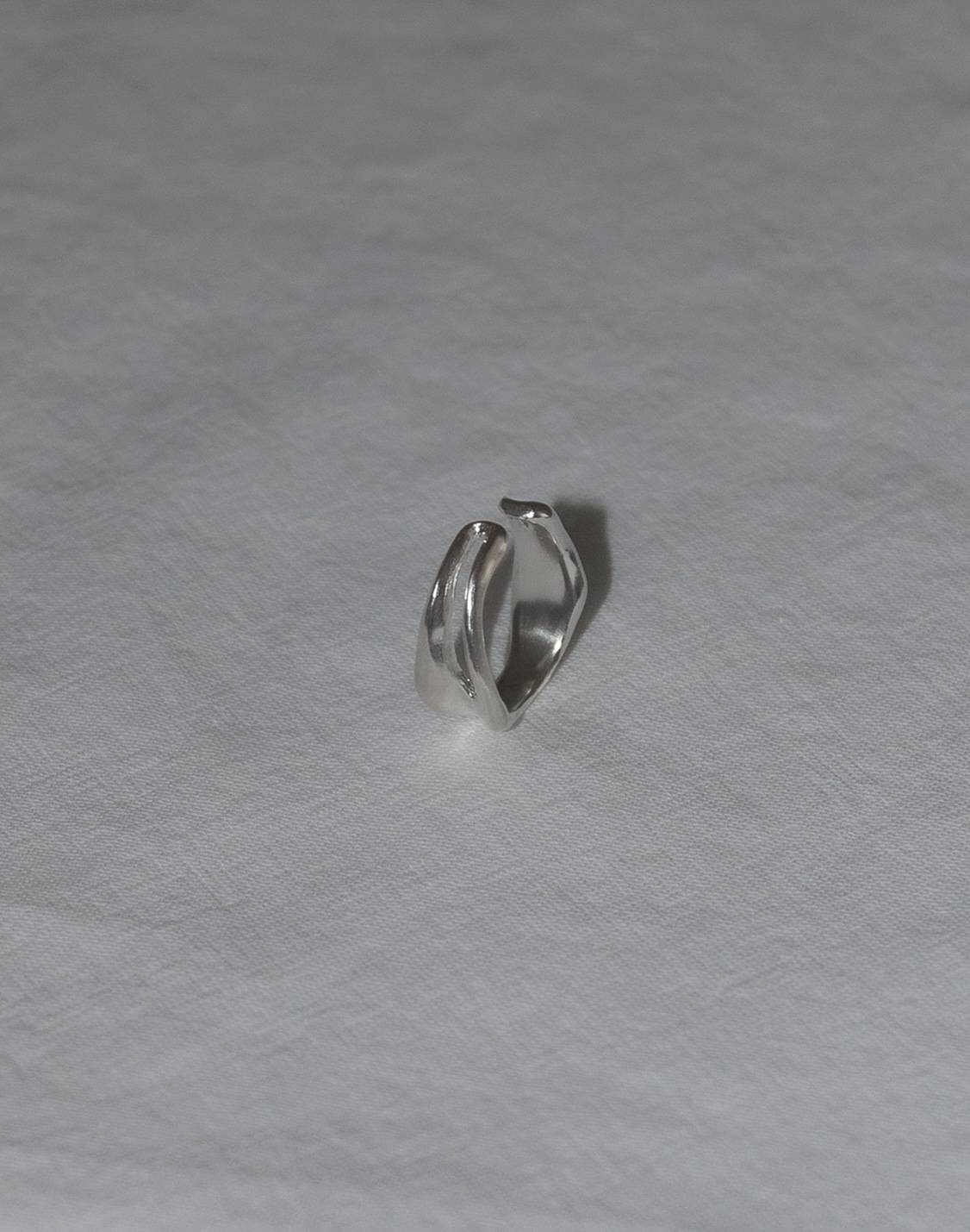 Haett’s signature earcuff