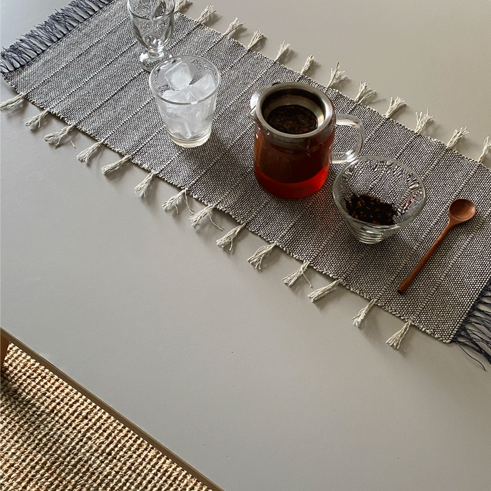 Soft Dawn Tea Mat