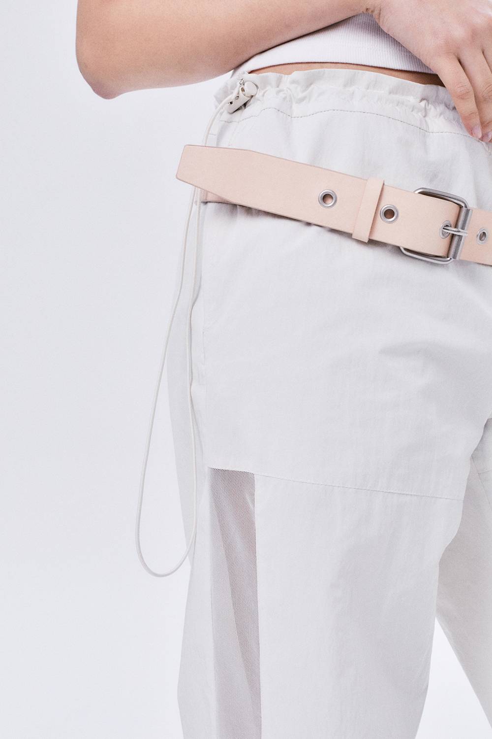 SIDE MESH ELASTIC STRING PANTS / ECRU - HALOMINIUM  할로미늄 - CAVA LIFE
