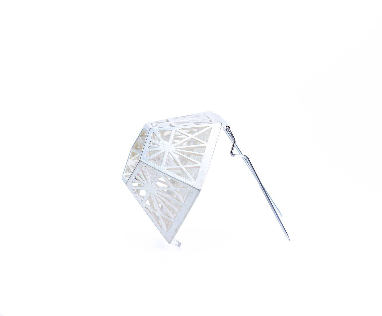 프리스모이드 I - Youjin Um 만화경 - CAVA LIFE