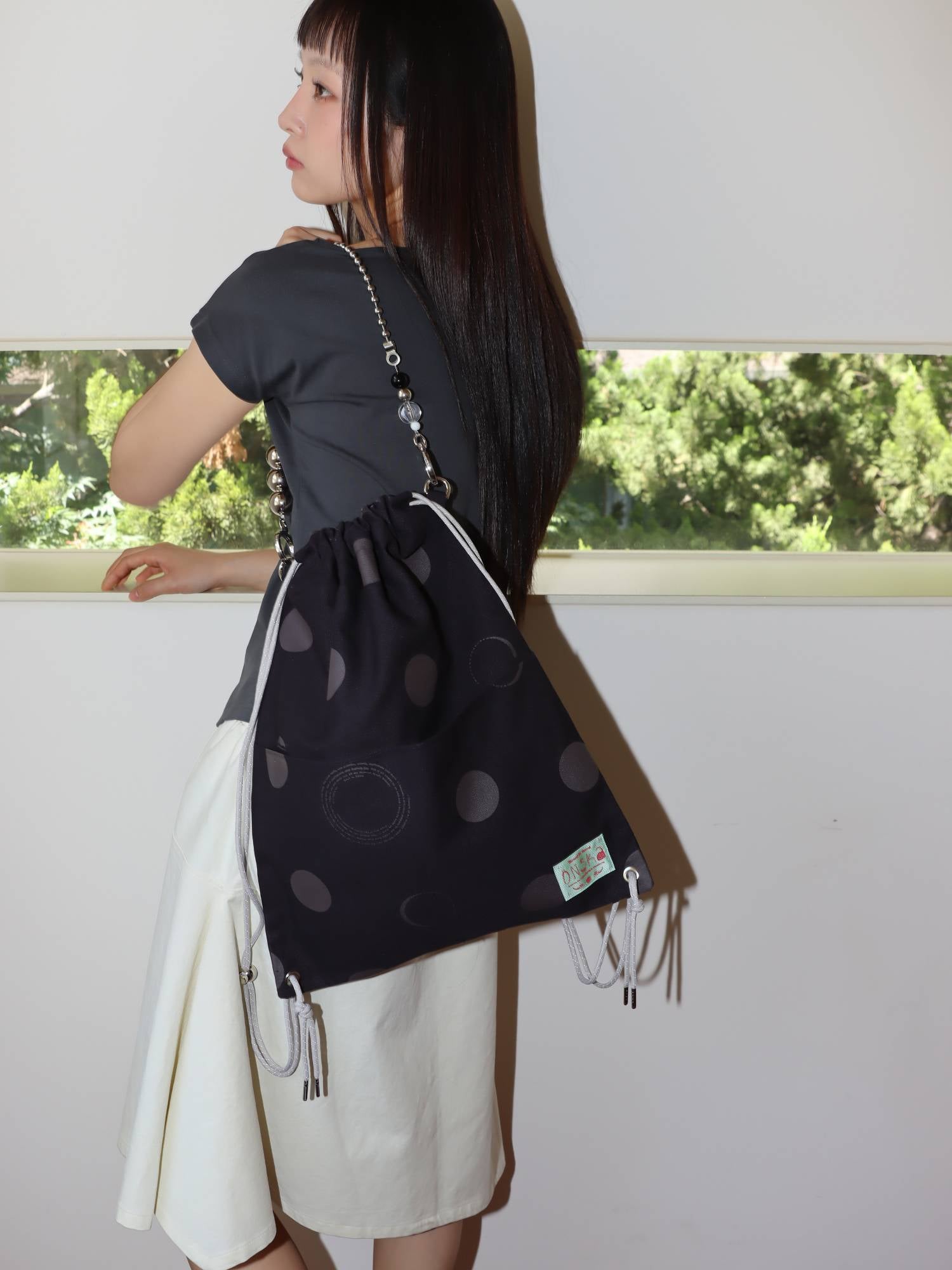 SHELL CAP SLEEVE T (CHARCOAL)