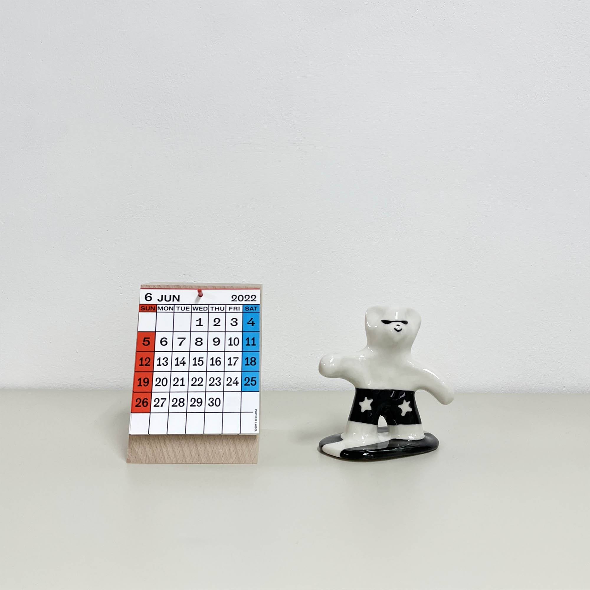 화이트 서핑베어 인센스홀더 - steadinary 스테디너리 - CAVA LIFE