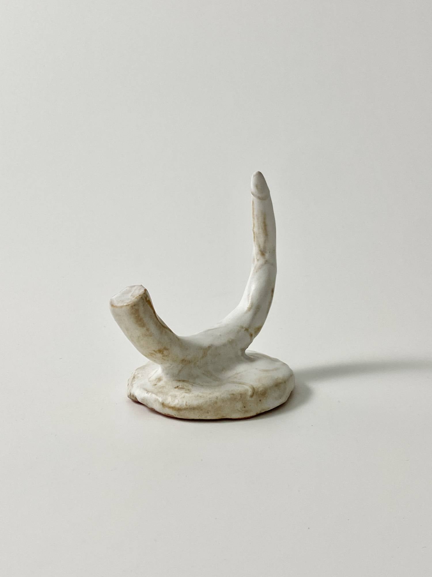 Rib of soil - half matt white I