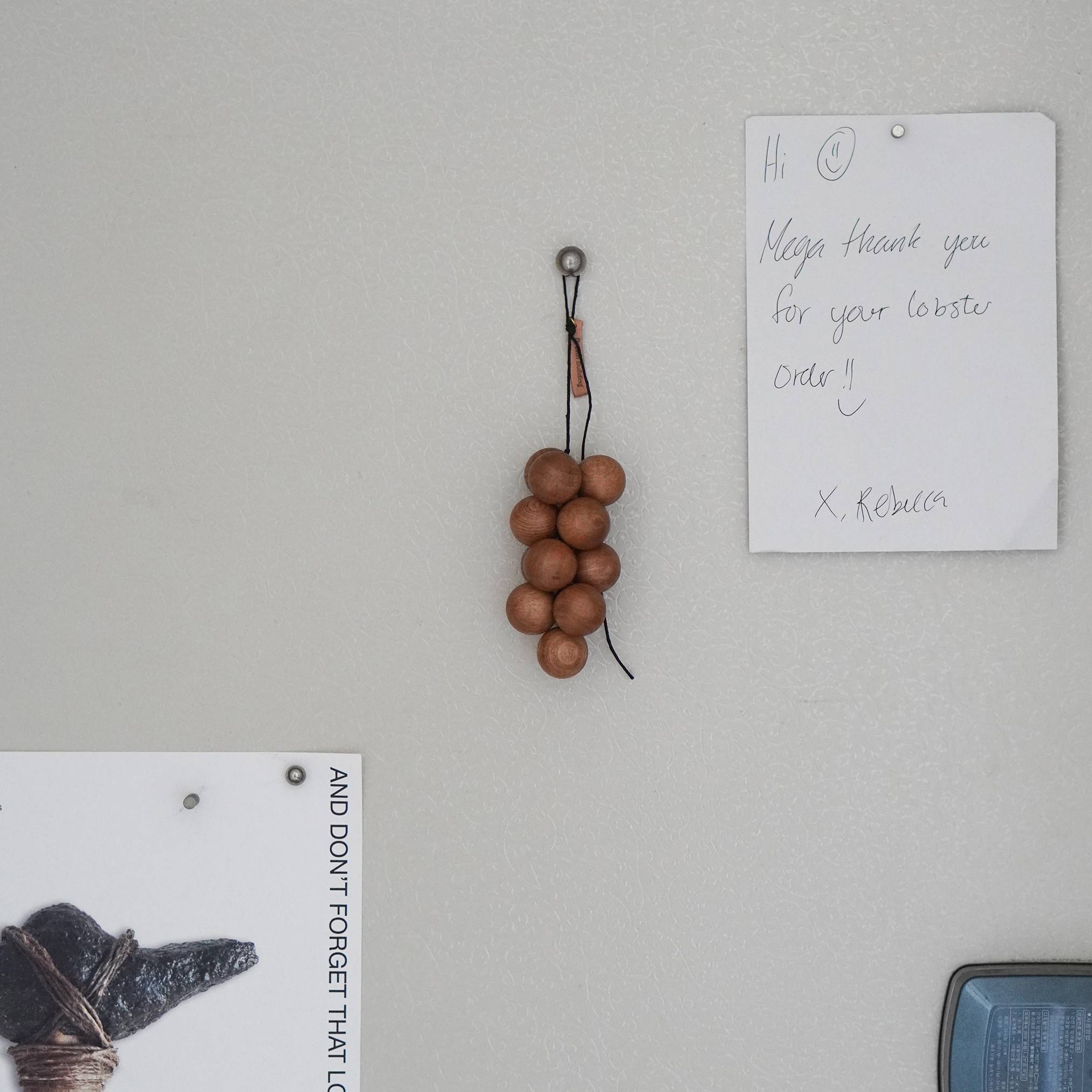 wooden grapes - BrownBuilding 브라운빌딩 - CAVA LIFE