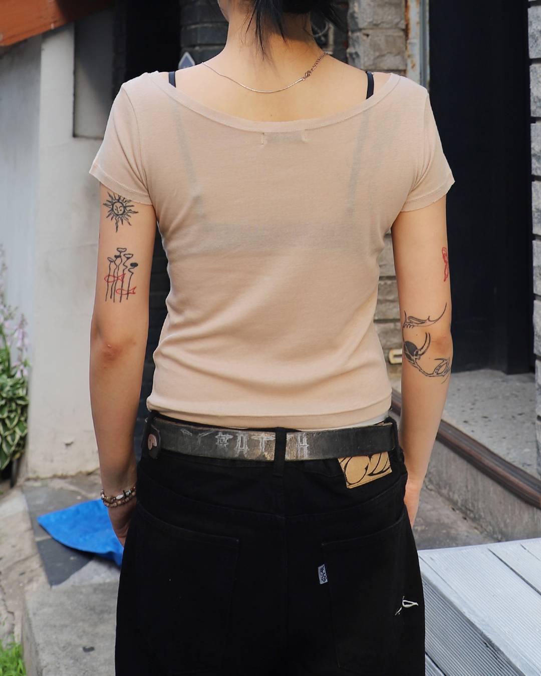 SO WHAT Half Sleeve T-shirt (BEIGE)