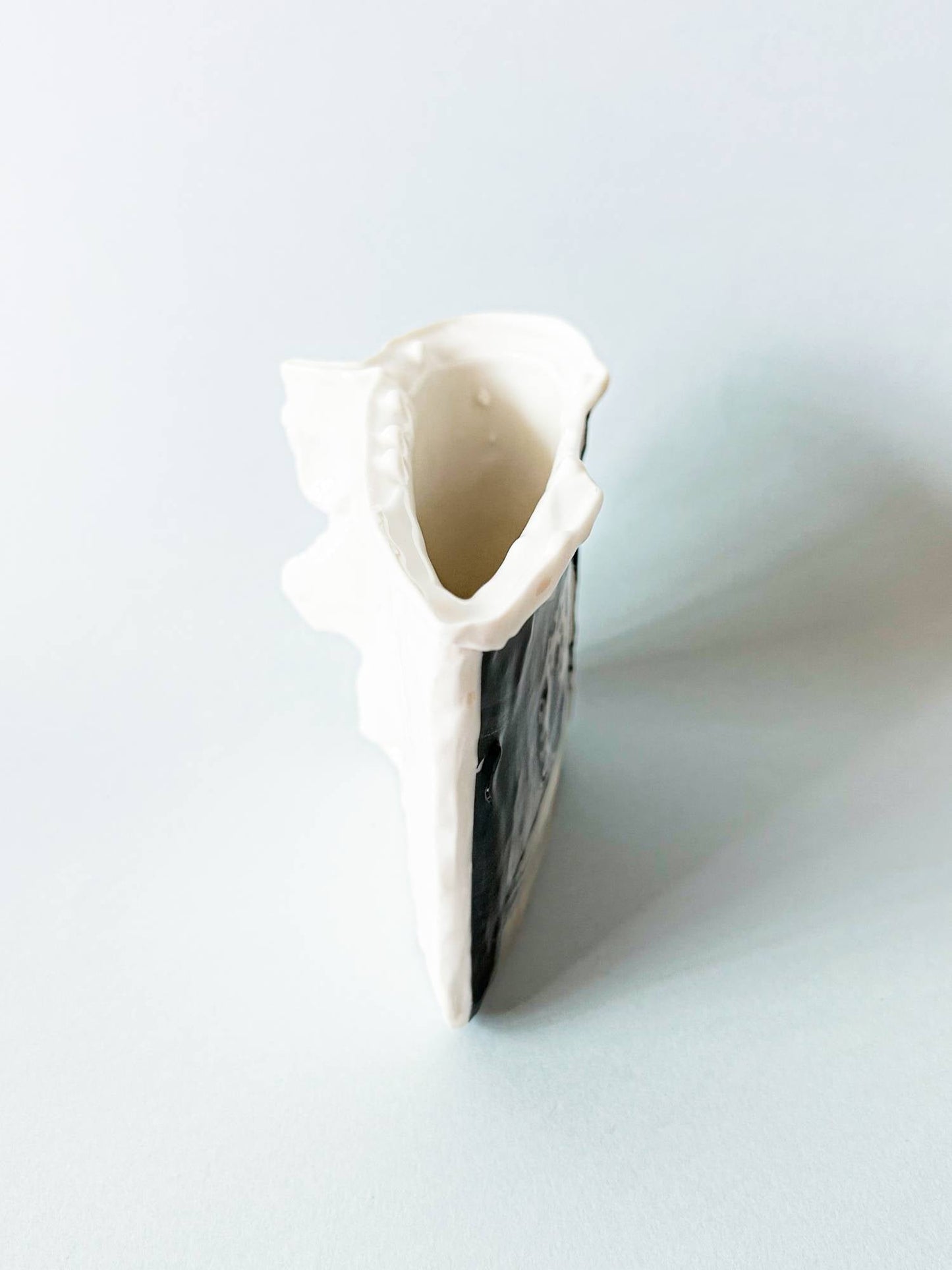 Edge Vase Artist Edition - HAHYERI No.3