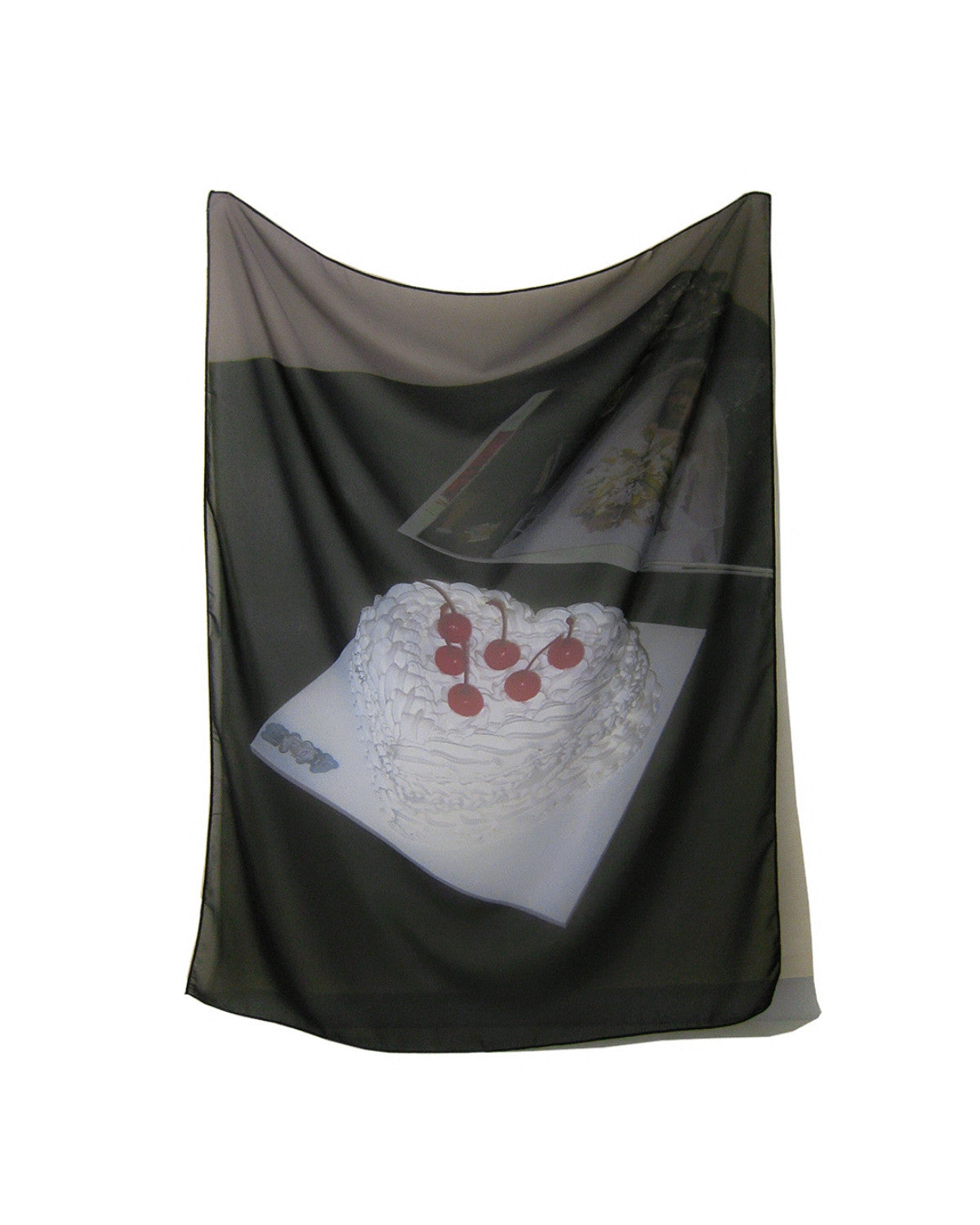 Purity of Cake - Gongjoongdosie 공중도시 - CAVA LIFE