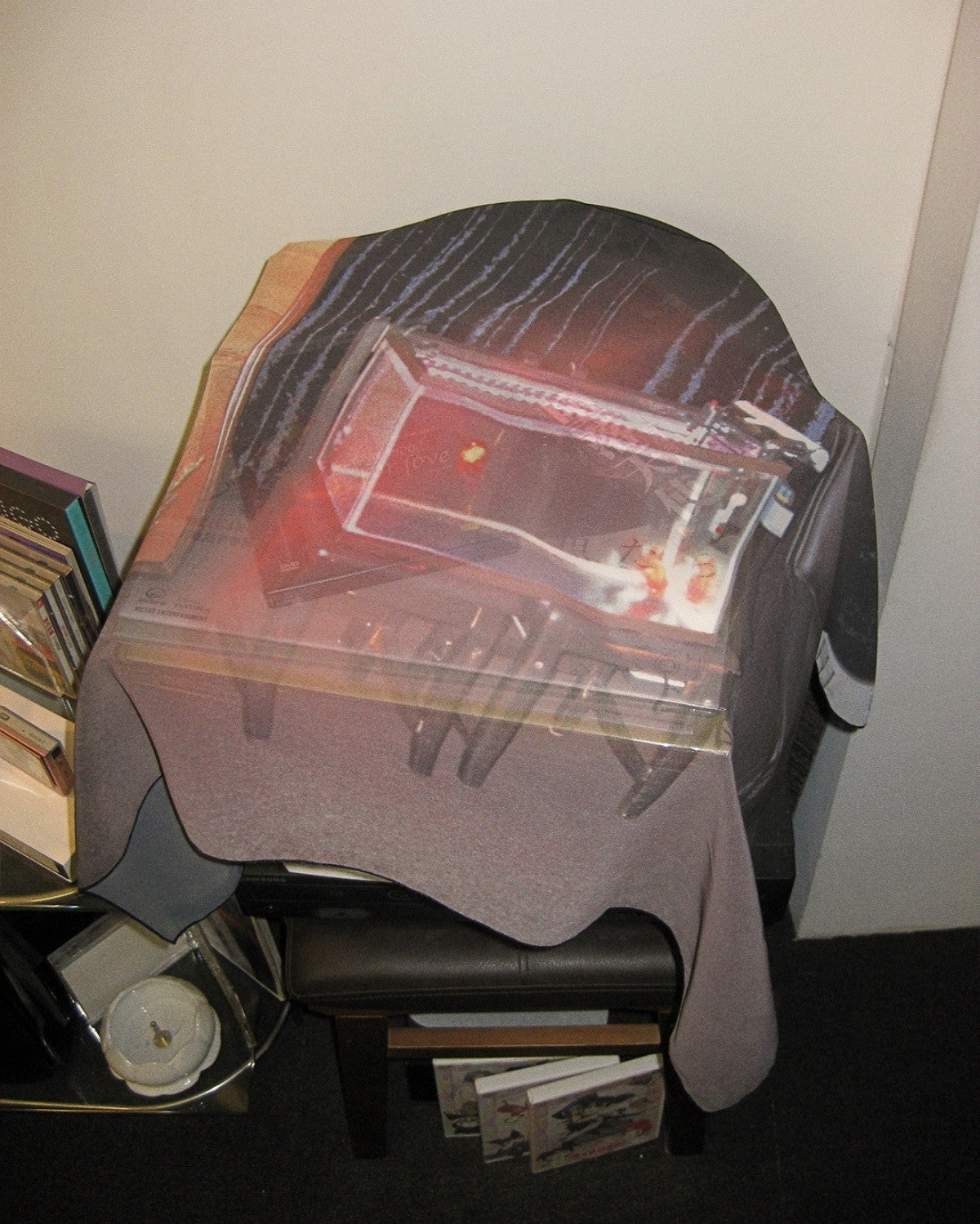 강하게 빛나는 - Gongjoongdosie 공중도시 - CAVA LIFE