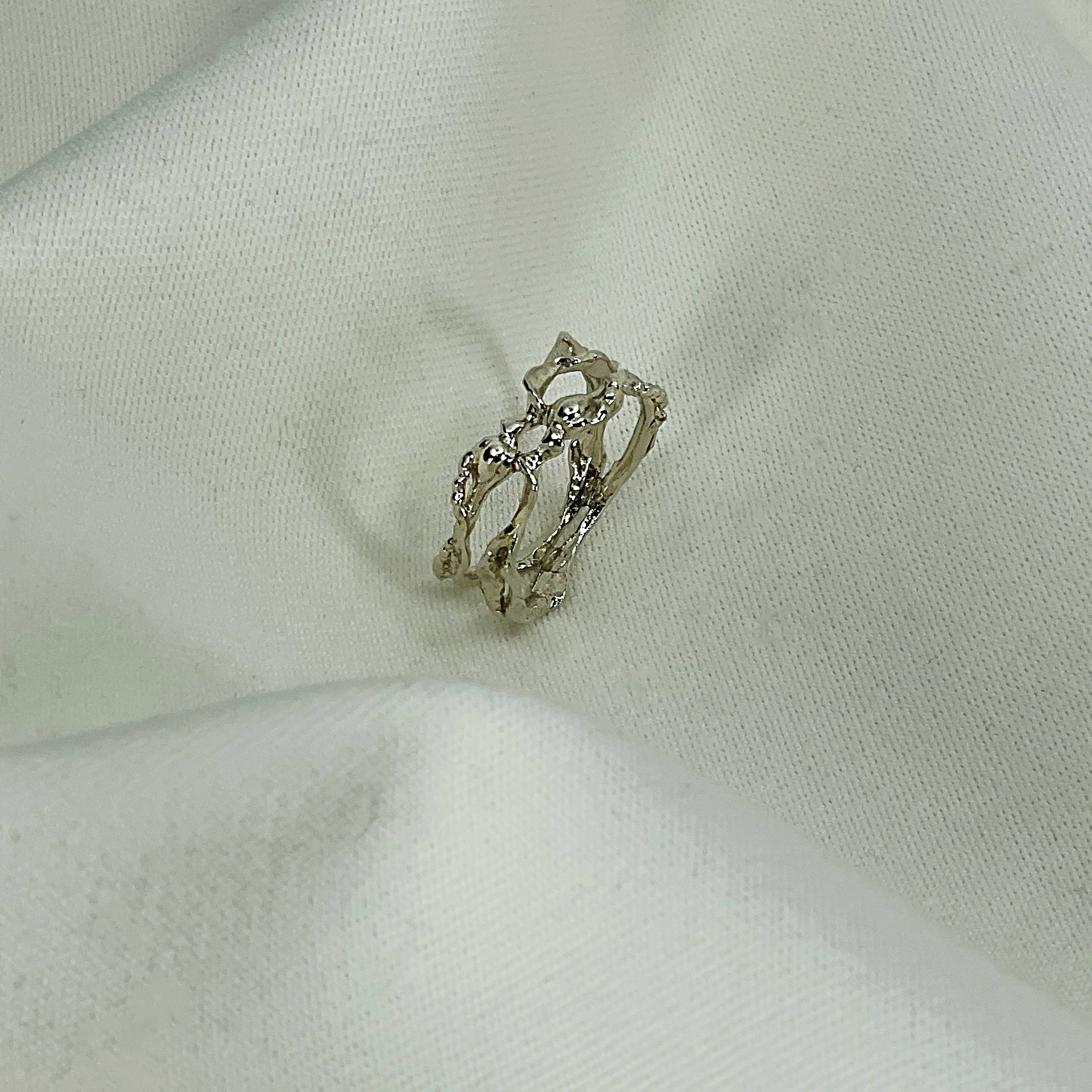 Structure of Water - [M_M] [믐] - CAVA LIFE