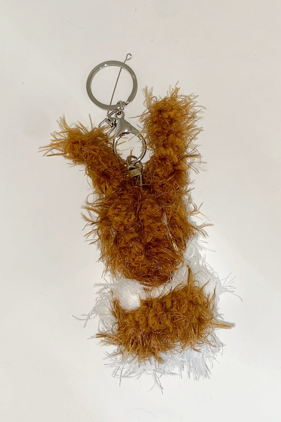wiggly brown rabbit keyring