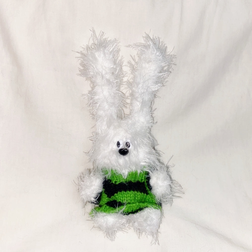 wiggly white rabbit keyring
