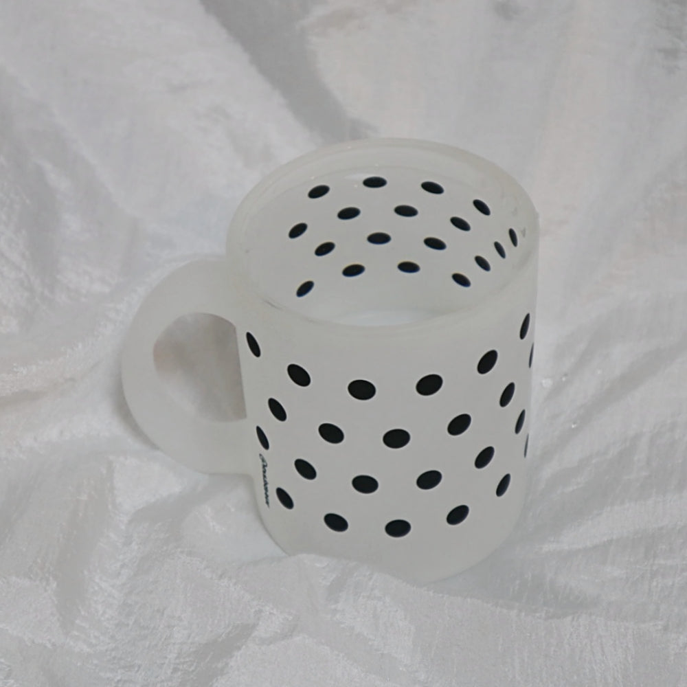 Black dot glass mug (matte)