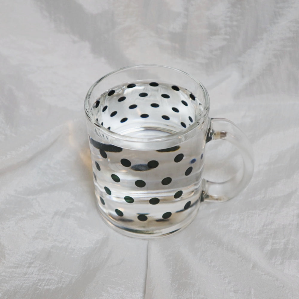 Black dot glass mug (gloss)